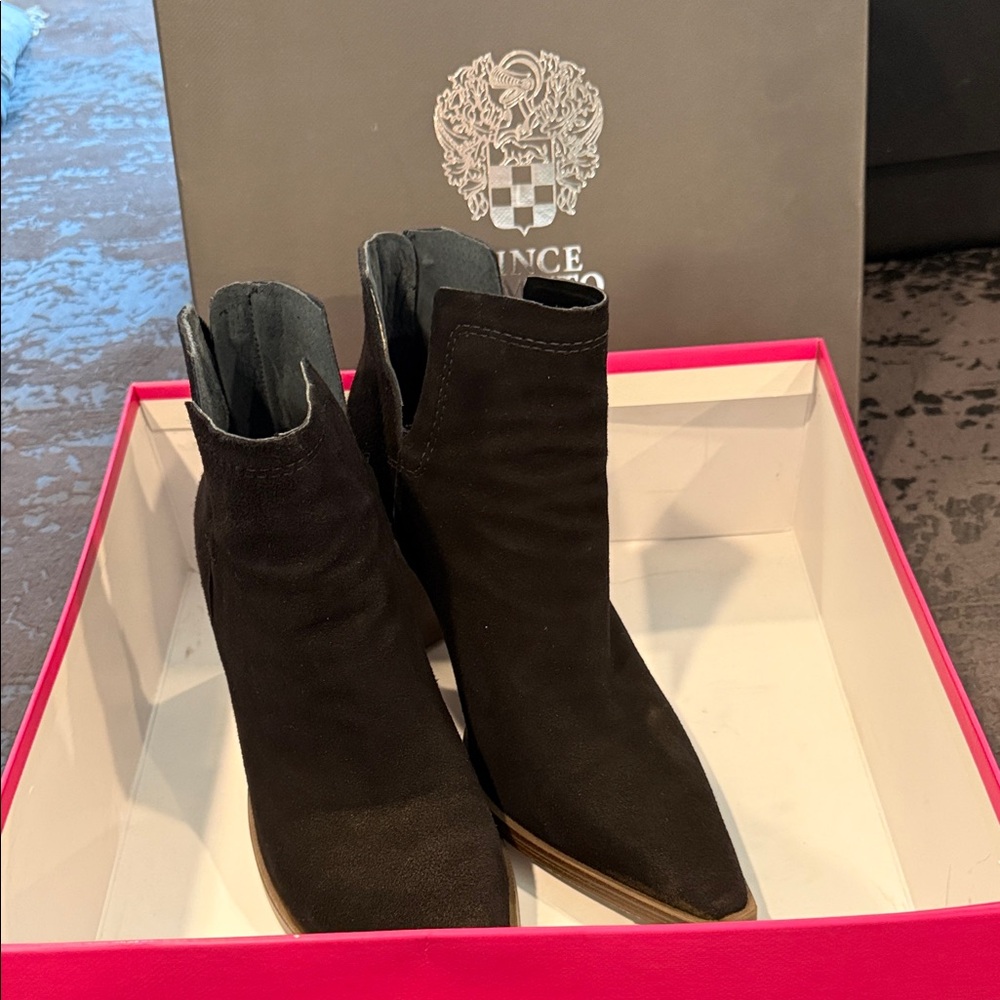 Prince Elegant Black Ankle Booties